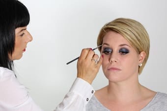 Quick tips for a glam evening look